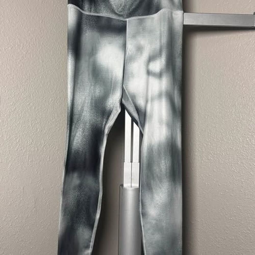 Nike Dri-FIT Women's Leggings Size Large